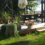 فندق مبيت وإفطار Soederstrand Tammi *