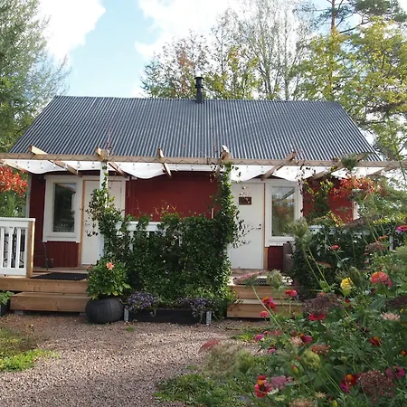 Bed & Breakfast Soederstrand Tammi *